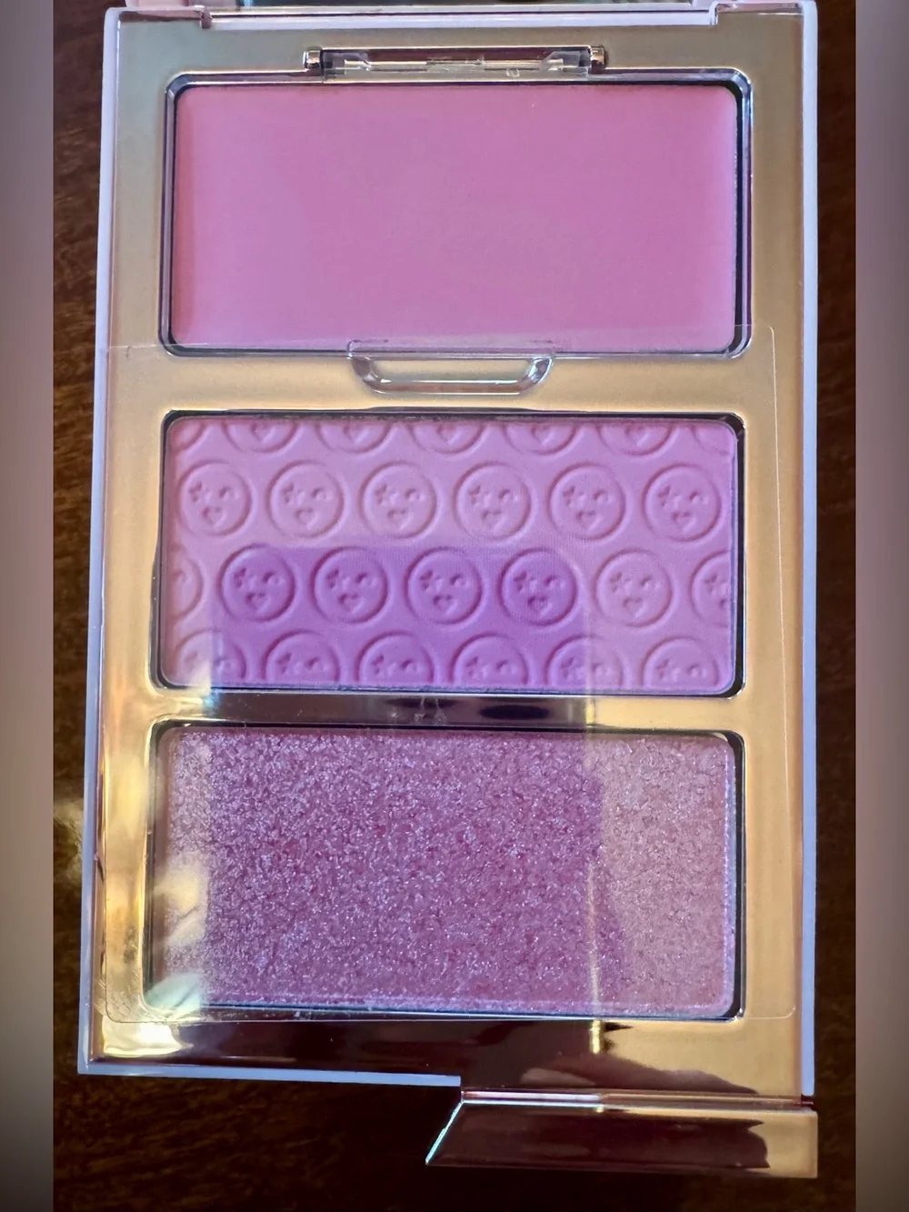 ONE/SIZE Blush 3 D Cheek Clapper in Color Attention Seeker **NIB**